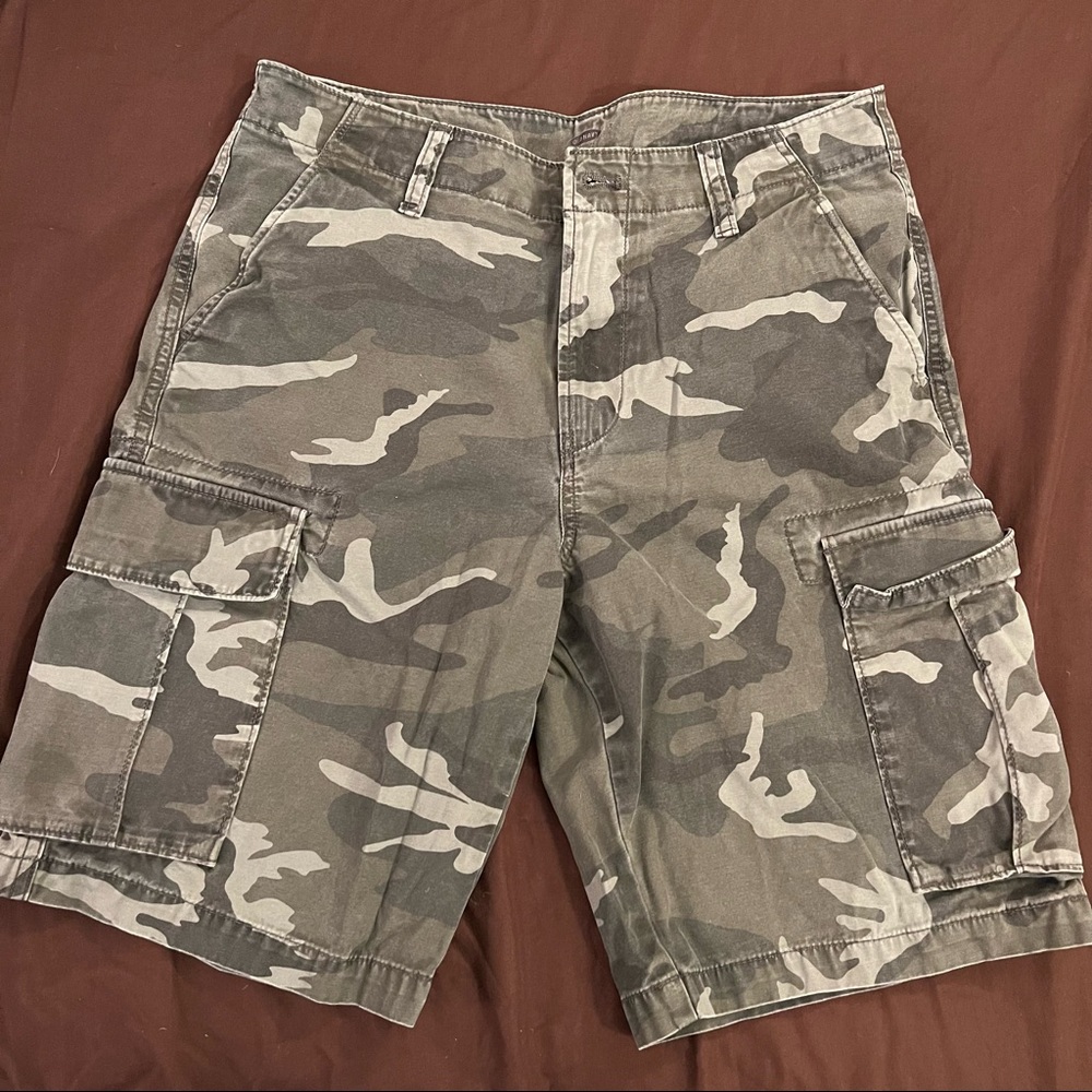 Old Navy Camo Cargo Shorts